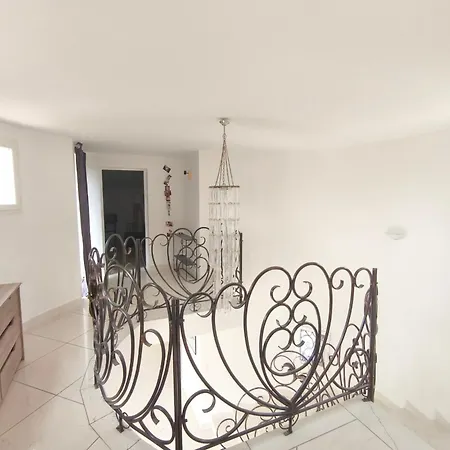 Hébergement de vacances Spacious Near The Airport Of Ajaccio Grosseto-Prugna