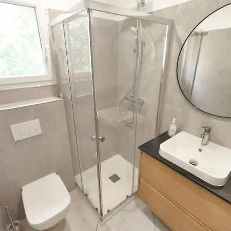 Spacious Near The Airport Of Ajaccio *